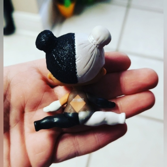 LOL Surprise Dolls Lights Glitter Series Harlequin - Picture 3 of 5